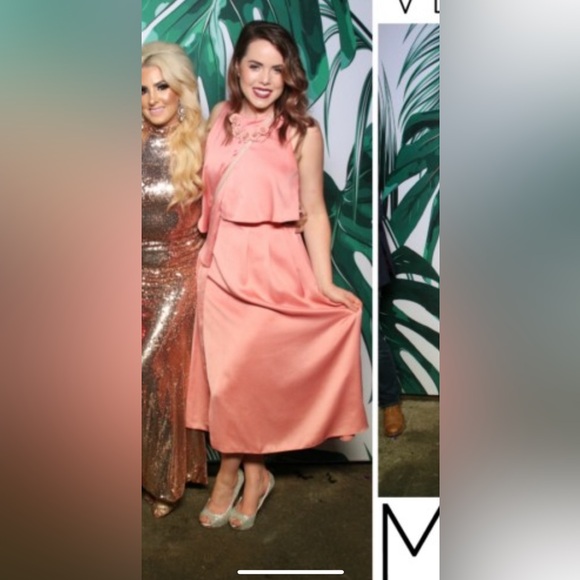 ASOS DESIGN crop top thigh split satin midi dress - Picture 17 of 17